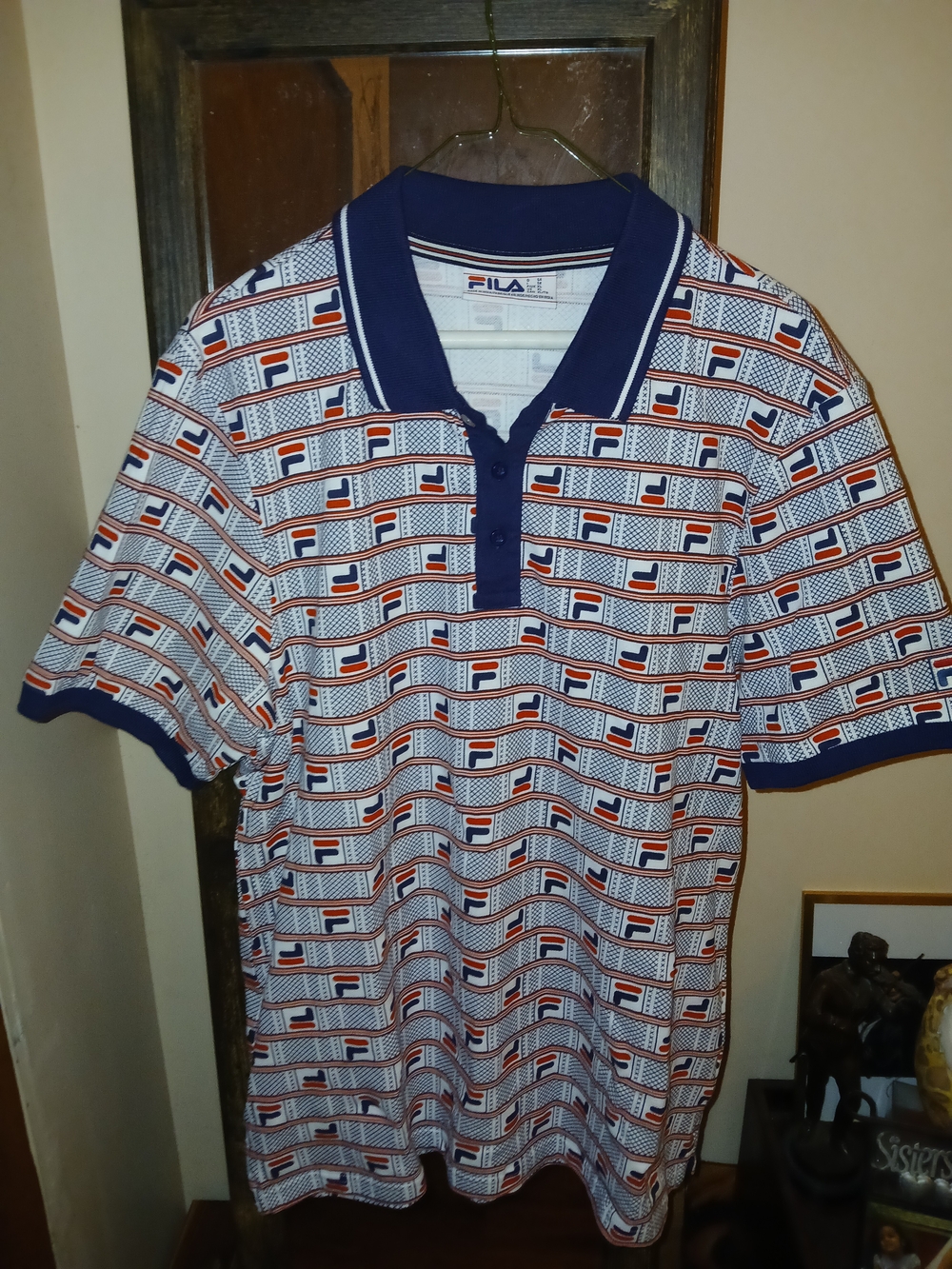 FILA Men’s Polo Shirt in Navy, White & Red Allover Logo FITS LIKE LARGE